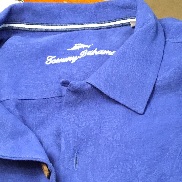 Men’s Silk Shirt - Picture 3 of 3